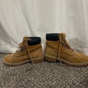 Used Steel Toe Timberlands